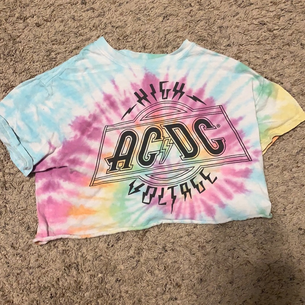 AC/DC crop top.